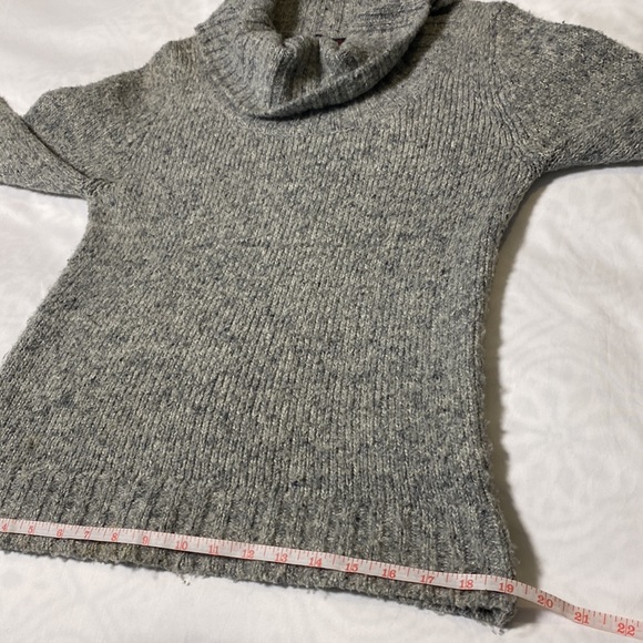 Heart-N-Crush Cowl Neck Chunky Knit Sweater - Picture 8 of 12